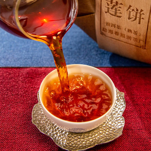 2019年莲饼熟茶357g/饼云南七子饼茶古树春茶厚实浓醇普洱茶饼 商品图4