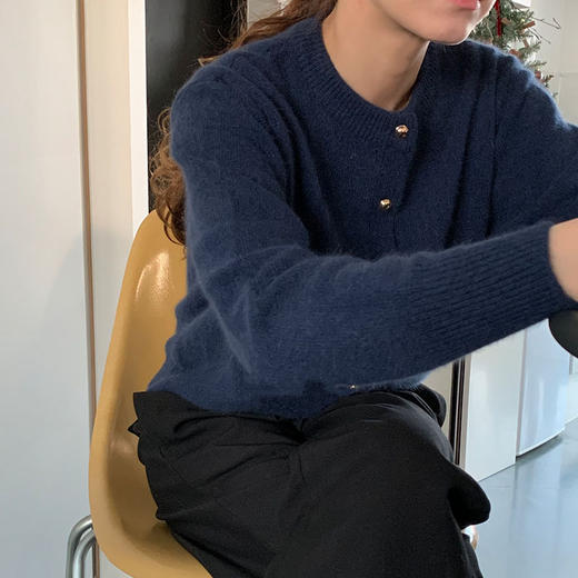 秋冬【浣熊绒针织开衫】韩版宽松 百搭纯色 圆领毛衣 外套上衣女 商品图2