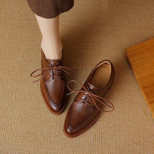 复古优雅，尖头英伦风真皮粗跟小皮鞋DTN-B216-6 商品图8