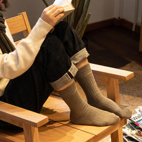 “不再有”草木染长袜