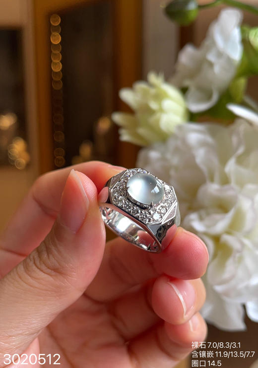 3020512，玻璃蛋面戒指。具体价格微信咨询 商品图2