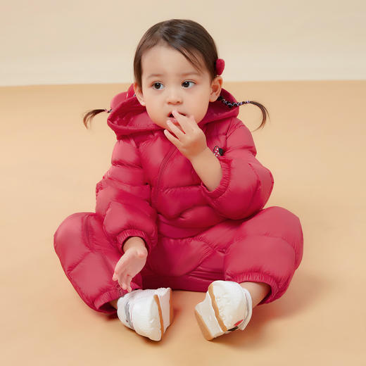 迪士尼三防轻暖婴儿羽绒连体衣秋冬新款女童喜庆哈衣宝宝连体服爬服234L961
 商品图3