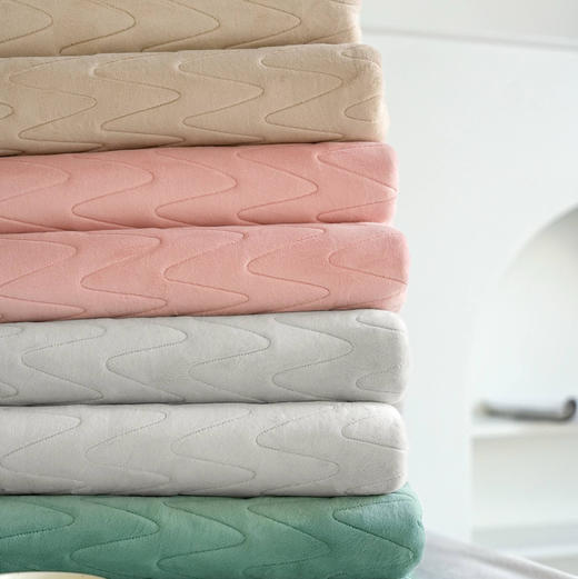 牛奶绒保暖防滑乳胶床垫软垫（可机洗） 商品图6