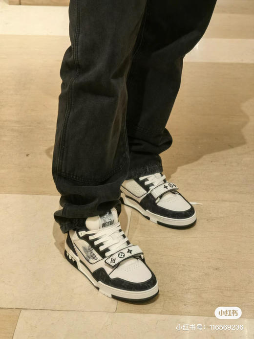 LVTrainer黑色魔术贴（原厂版本） 商品图1