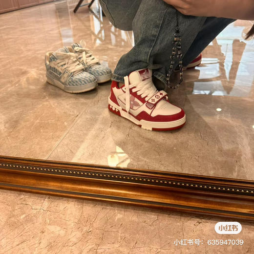 LVTrainer 红色魔术贴（原厂版本） 商品图1