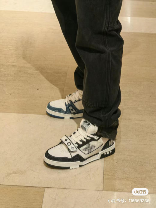 LVTrainer黑色魔术贴（原厂版本） 商品图0