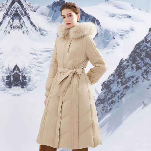 EITIE爱特爱加厚保暖收腰长款大连帽狐狸毛领格子羽绒服冬新款D2311201 商品图1