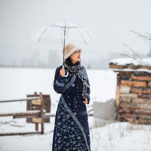 【林栖设计小店】（两种穿法）（适合气温-5°-8°）蓝印花系列秋冬汉服交襟复古棉中长款外套女 1903258 商品图5