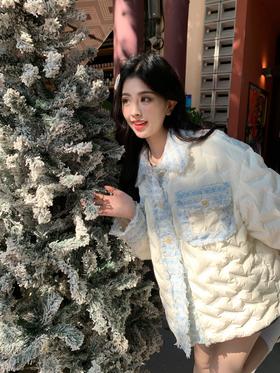 白蓝拼接敲温柔，逛街聚会全靠它~