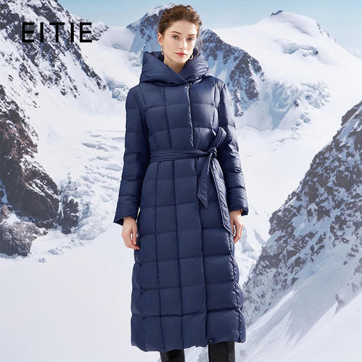 EITIE爱特爱连帽立领格子收腰长款显瘦纯色加厚羽绒服冬季新款D2311209 商品图1
