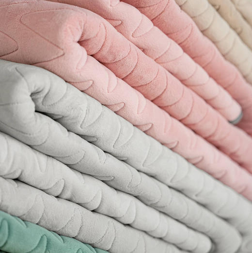 牛奶绒保暖防滑乳胶床垫软垫（可机洗） 商品图2