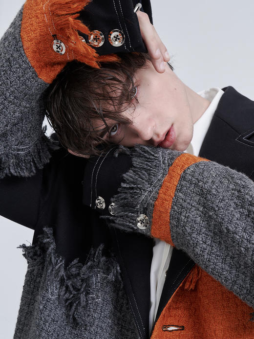 TIWILLTANG启世录"酡颜"拉毛宽肩呢大衣 商品图1