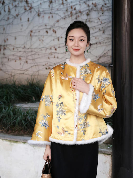 限量款|  盛唐牡丹 手推绣水貂棉服 商品图1