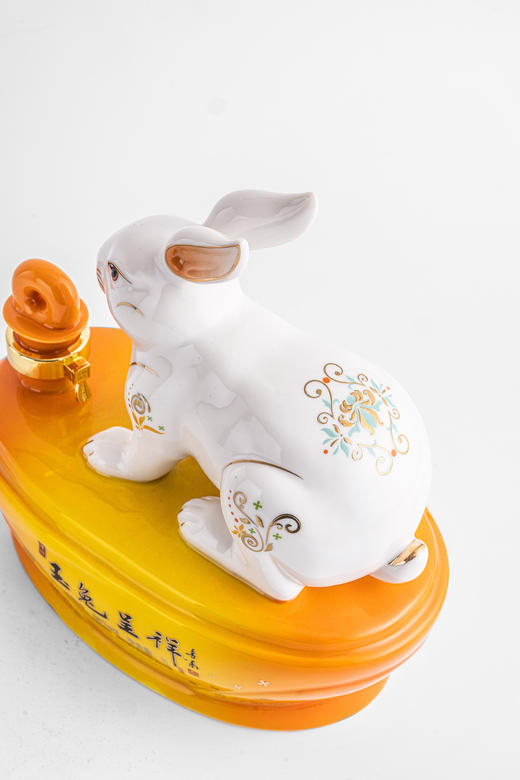 【洋河工艺生肖酒】玉兔呈祥  68°/1000ml 商品图4