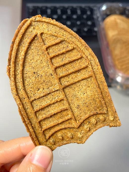 【米惦茶酥酥】红叶新茶，酥脆留香！色泽金黄，看得出得红茶原色！ 🔺伯爵红茶粉+燕麦粉+动物奶油 🔺精选非转基因稻米油，天然更健康 商品图3