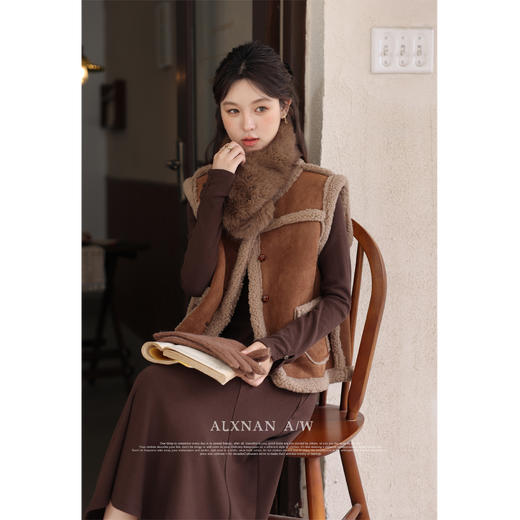 鹿向南《咖色调性》  多色连衣裙 商品图4