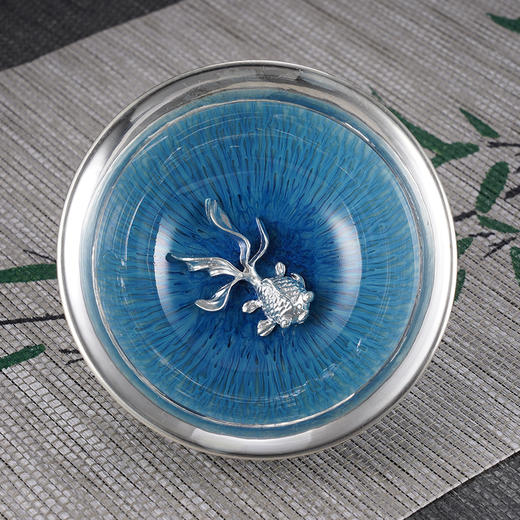 子佩集S990银蓝釉茶具【JLCB003】金鱼茶杯摆件2312 商品图2