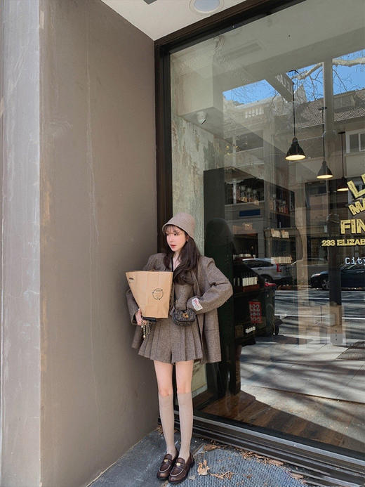 金蘑菇菇 今天巴黎有雨 可可马甲 /复古马甲 可搭配牛仔裤/西裤 商品图5