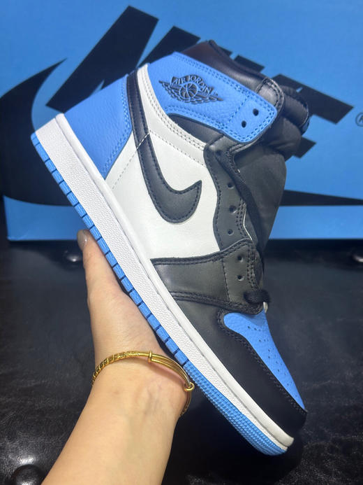 秋冬特惠💰500 公司级 # Air Jordan 1 High OG "University
Blue" 潮流经典 减震防滑耐磨 高帮 复古篮球鞋 蓝 商品图3