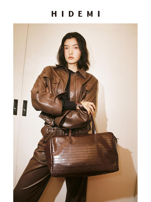 HIDEMI 节日系列超软蛋白皮口袋工装夹克皮衣套装 夹克外套/卷边九分裤 巧克力色/奶油黄 商品图8