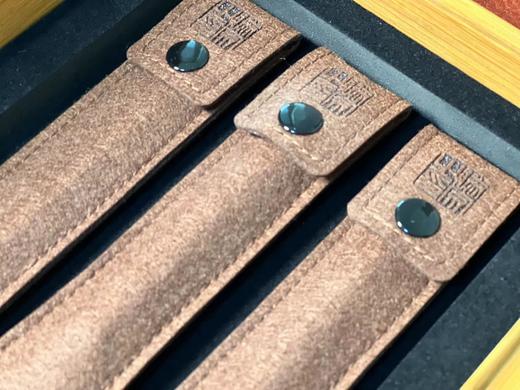 特别推荐：整体镜面超硬白钢刻刀优惠套装，售价199元
 
这是一个朋友的自有产品，六年销售三万支以上！瑞典一胜百整体超硬白钢，硬度达到了66-68HRc，刀身整体纯人工全反射镜面精磨篆刻刀 商品图2