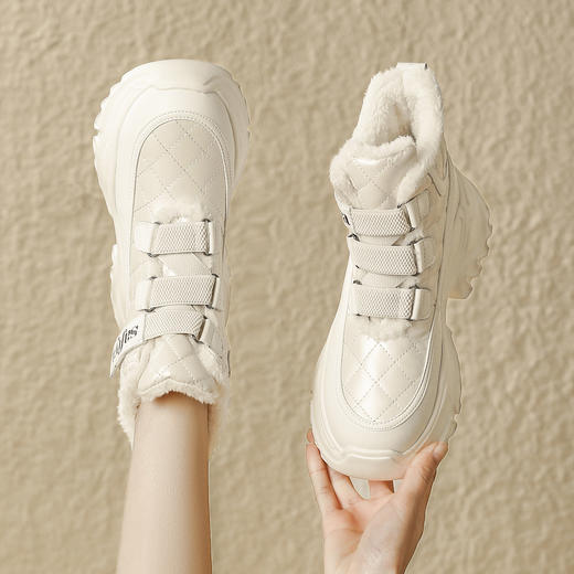 品质好货 | Safiya/索菲娅2023冬季新款百搭加绒厚底老爹保暖棉靴 SF3411A704 商品图4