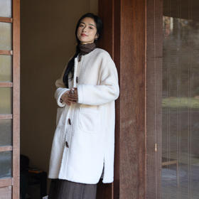 绽放946朵/高端羊羔毛内加摇粒绒加厚保暖中长款米色温柔羊毛外套