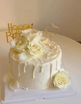 【优品系列】---【白玫瑰】鲜花蛋糕