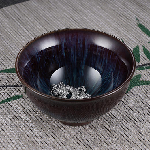 子佩集S990银【海天一色】茶具【FP004】龙腾茶杯摆件2312 商品图4
