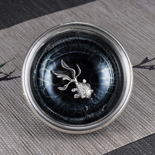 子佩集S990银【微雨清尘】茶具【TZYF038】金鱼茶杯摆件2312 商品图1