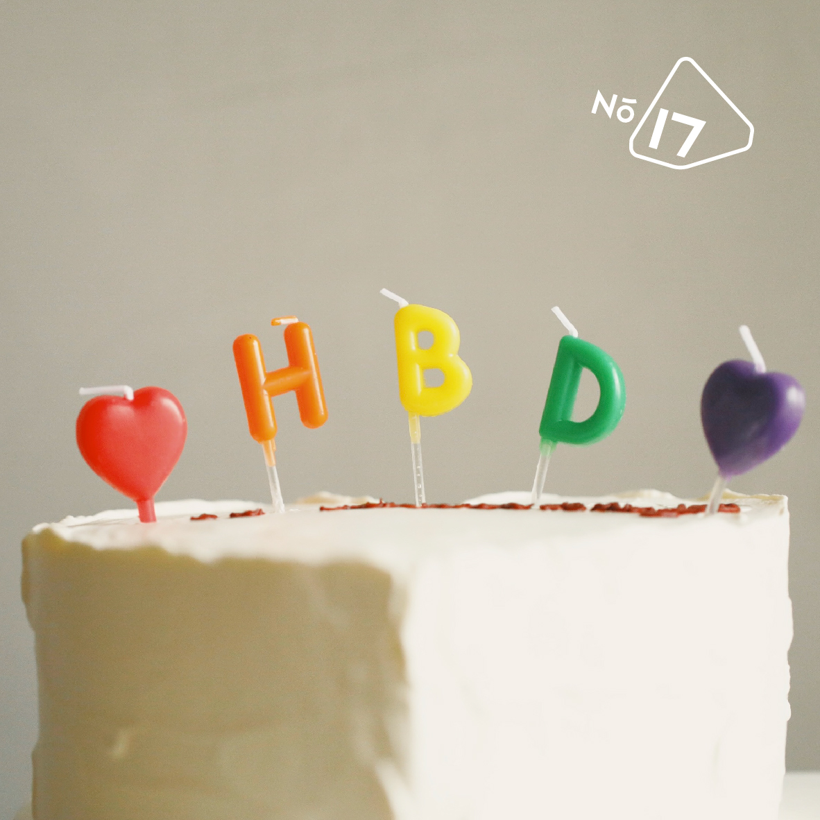 彩色HBD生日快乐蜡烛套装