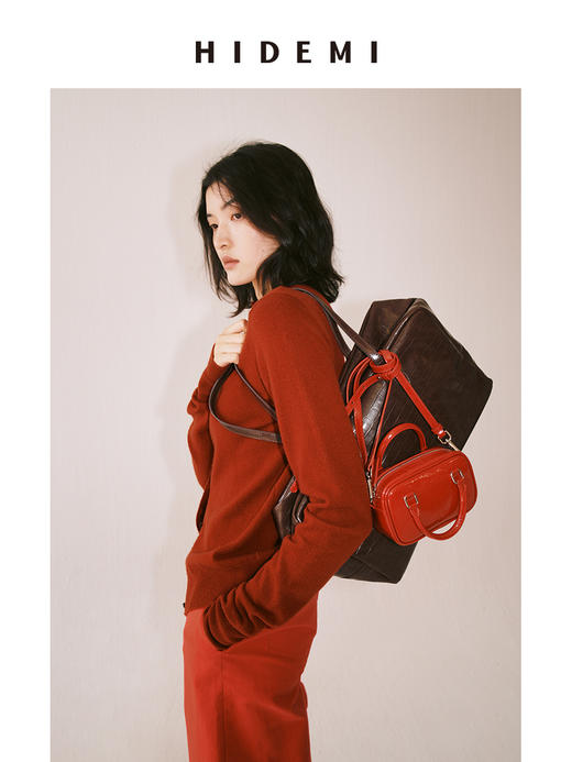 HIDEMI 节日系列车厘子红美利奴羊毛纽扣小立领针织开衫毛衣 商品图7