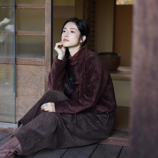 绽放994/深咖色复古高级感新中式圆领盘扣自发热灯芯绒棉服 商品图1