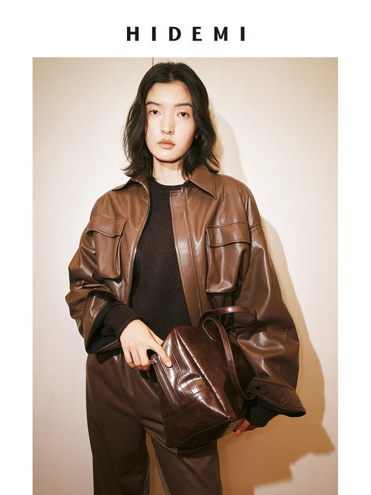 HIDEMI 节日系列超软蛋白皮口袋工装夹克皮衣套装 夹克外套/卷边九分裤 巧克力色/奶油黄 商品图7