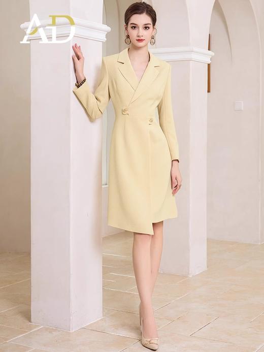 AD米黄色西装连衣裙女主持人上镜连身裙2023新款收腰显瘦西服裙子 商品图1
