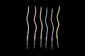 扭来扭去的蜡烛