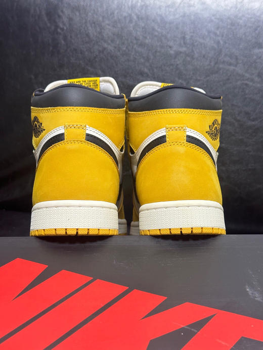 秋冬特惠💰500 公司级 # Air Jordan 1 High OG 黄黑白 耐磨透气 高帮 复古篮球鞋 商品图2