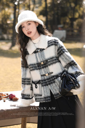 鹿向南《黑白画卷》格子短外套女2023新款秋冬气质羊羔毛上衣夹棉