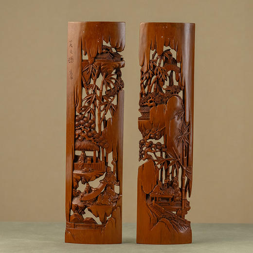 二十世纪 吴之璠款竹雕文人雅集臂搁（一对） 商品图0