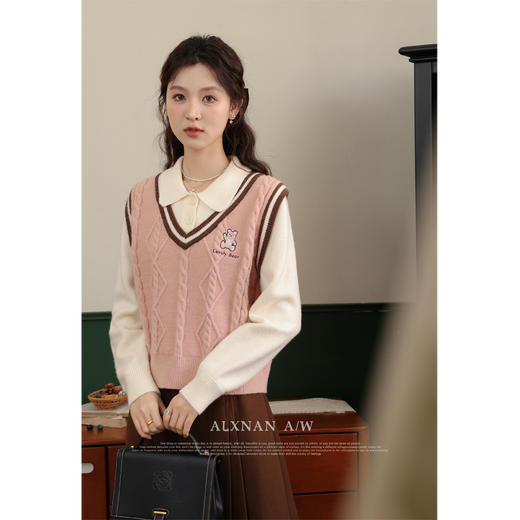 鹿向南《白桃可颂》 浅粉色假两件毛衣 商品图1