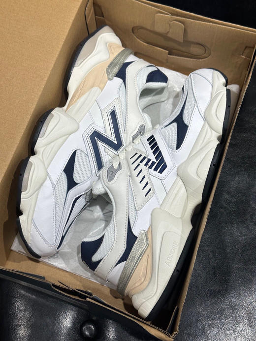 秋冬特惠💰360 New Balance NB 9060 潮流复古 减震防滑耐磨 低帮 运动休闲鞋 男女同款 商品图1