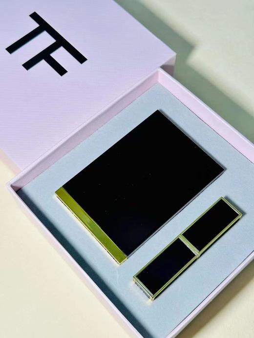 TOM FORD 礼盒 眼影 04 honey moon蜜月红棕盘 27号细管 无耻之徒 商品图3