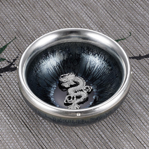 子佩集S990银【微雨清尘】茶具【TZYF038】龙腾茶杯摆件2312 商品图0