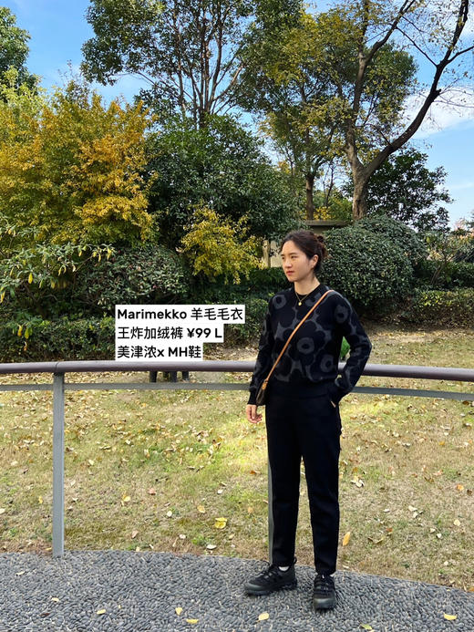 吐血推荐老客---冬季M花朵软糯圆领毛衣 100%羊毛【包邮+三天无理由tui换】 商品图5