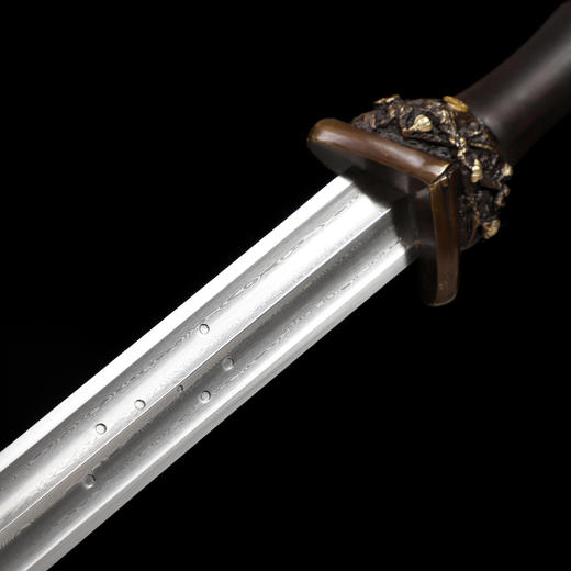 经典款梅兰竹菊剑 龙泉沈广隆宝剑 传统剑 礼品剑 收藏剑 未开刃 商品图6