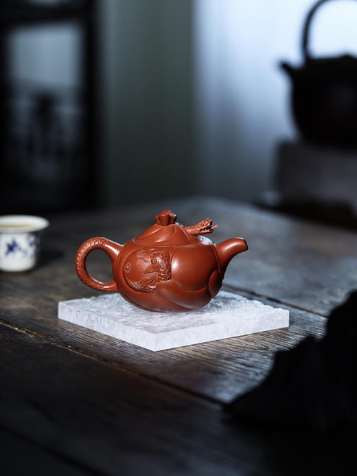 【青山特惠】宜兴原矿精品全手工朱泥鱼化龙紫砂壶 • 王文浩 150cc 商品图2
