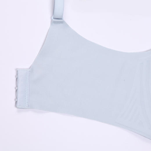 都市丽人Vbra内衣无痕杯面内衣女泳布文胸无尺码3/4杯超薄款速干无钢圈三排扣LB46K7 商品图7