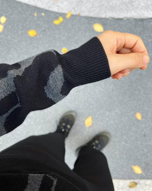 吐血推荐老客---冬季M花朵软糯圆领毛衣 100%羊毛【包邮+三天无理由tui换】 商品图4