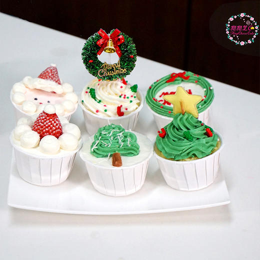 圣诞节主题cupcake 一口奶油甜到心巴上，甜度满分，快乐也要满分~~ 商品图2