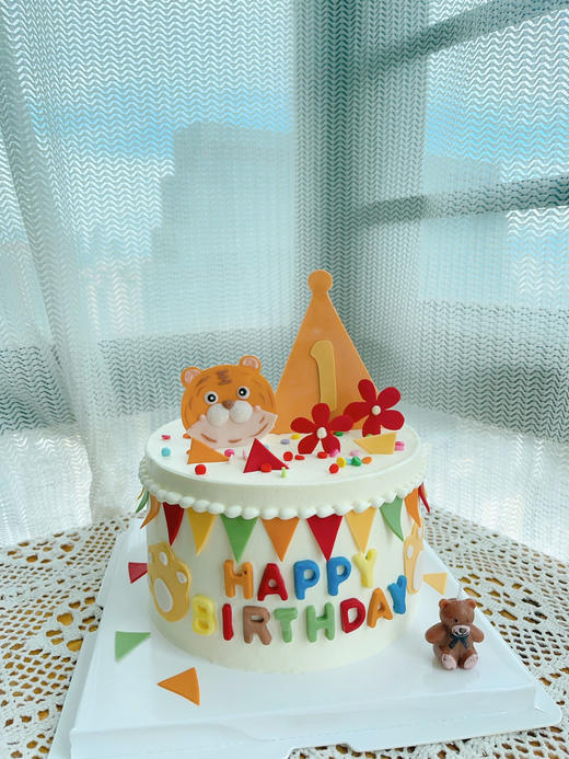 （生肖可换）小彩旗蛋糕 商品图1